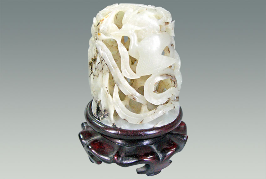 White jade Holly hunt fish roof